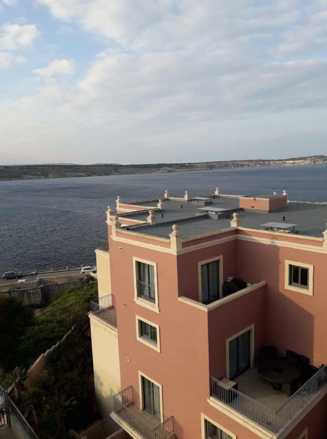 Tas-Sellum Residence Меллиеха Экстерьер фото